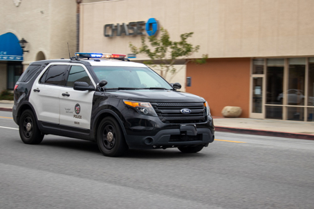 An LAPD patrol car