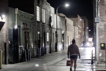 An alleyway at night