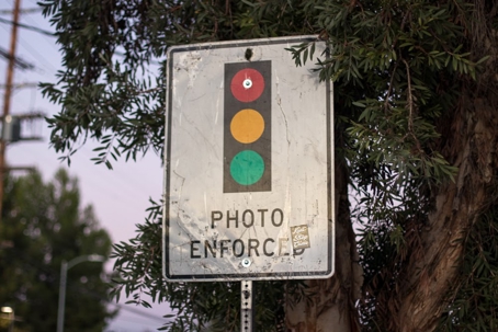 a traffic light graphic